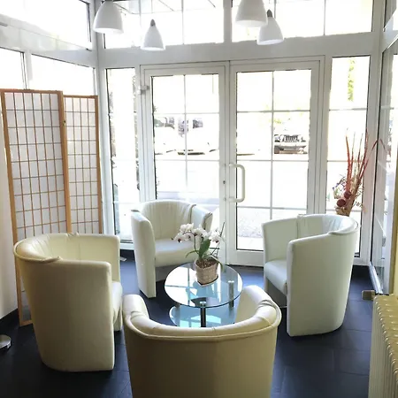 Terminal Hotel Kolonia